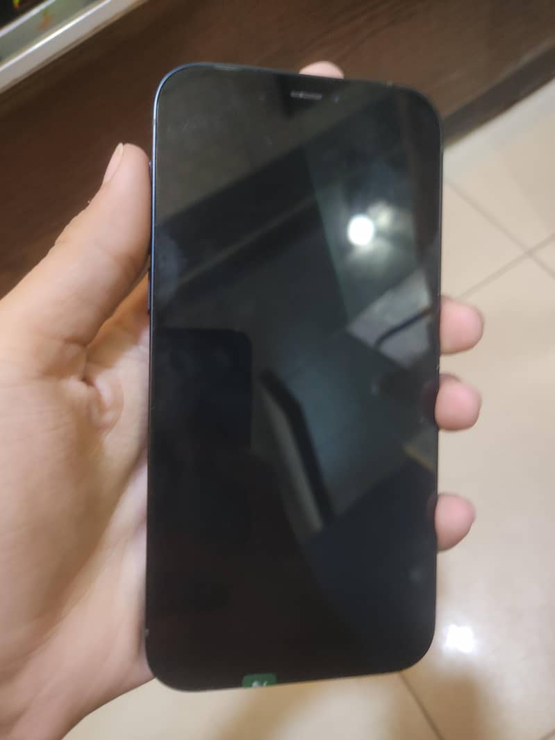 Apple iPhone 12 5