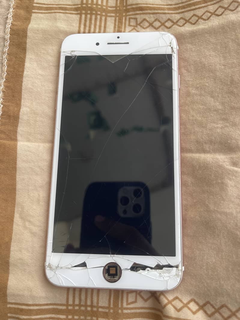 Apple iPhone 7 Plus 4