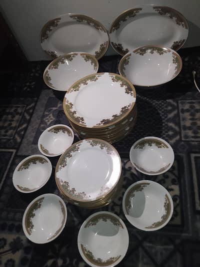 Dinner set original chini