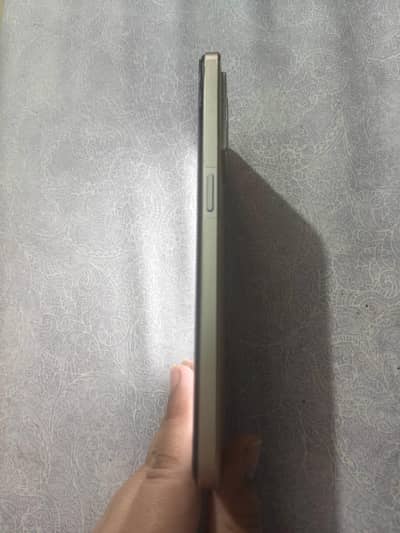 OPPO F21 Pro
