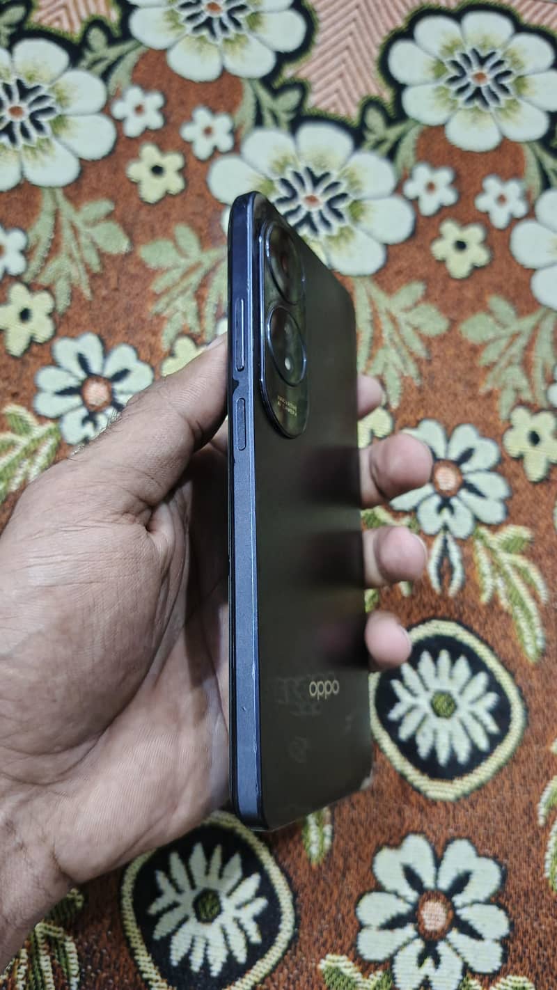 OPPO A60 3