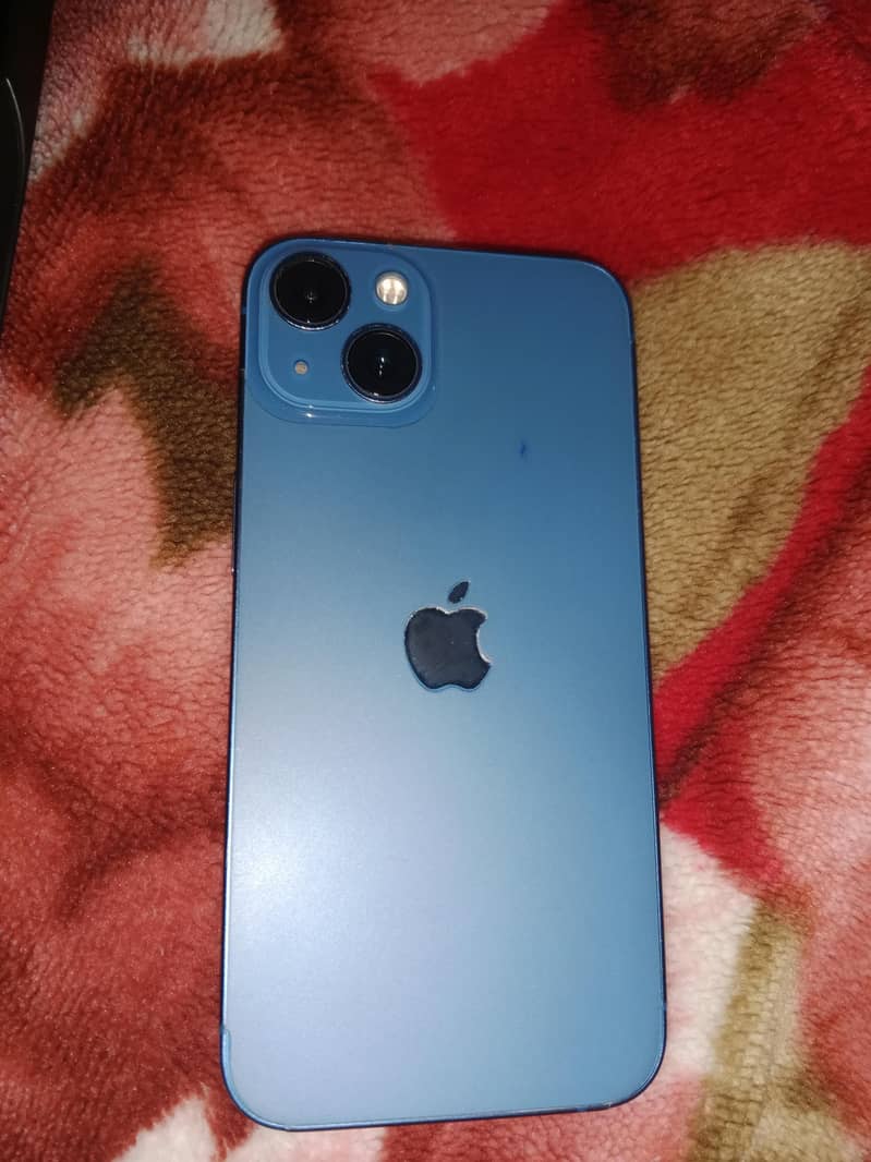 Apple iPhone 13 5