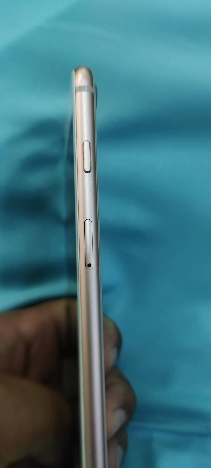 Apple iPhone 8 Plus 4