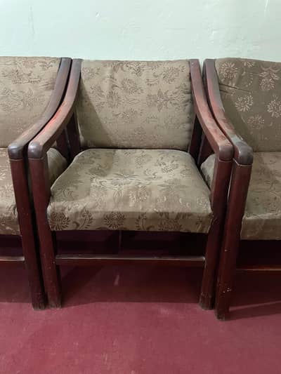 3,2,1  Sofa Set+ 4 wooden chairs + wooden table