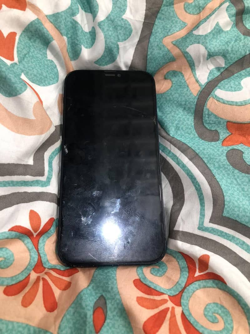 Apple iPhone 12 2