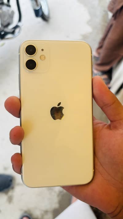 Apple iPhone 11