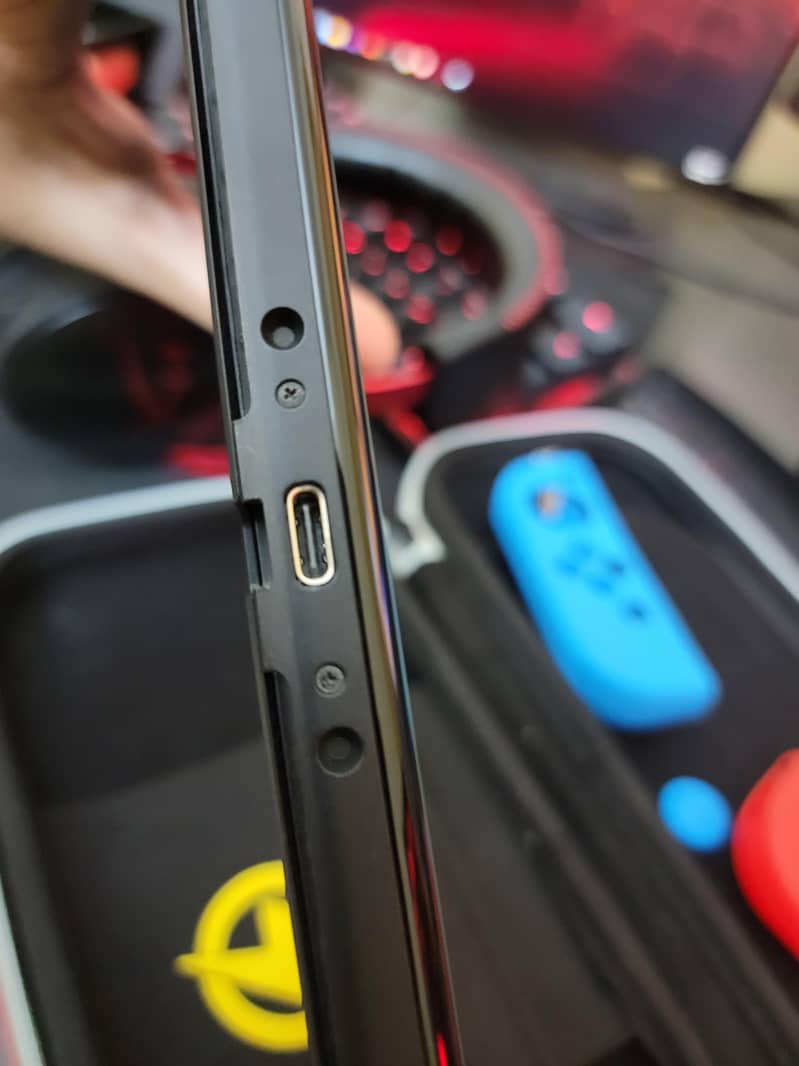 NINTENDO SWITCH 5