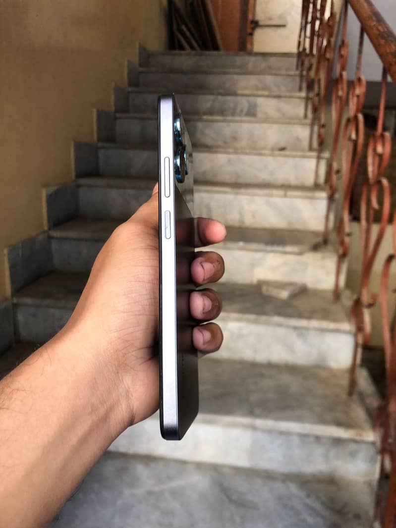 Realme C51 0