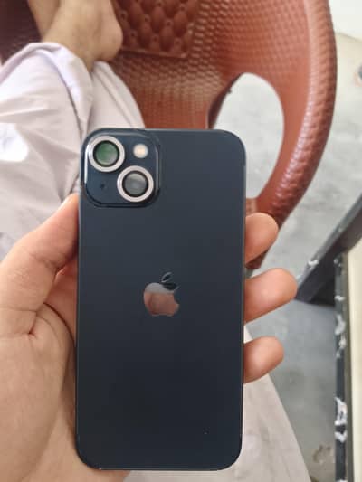 Apple iPhone 13