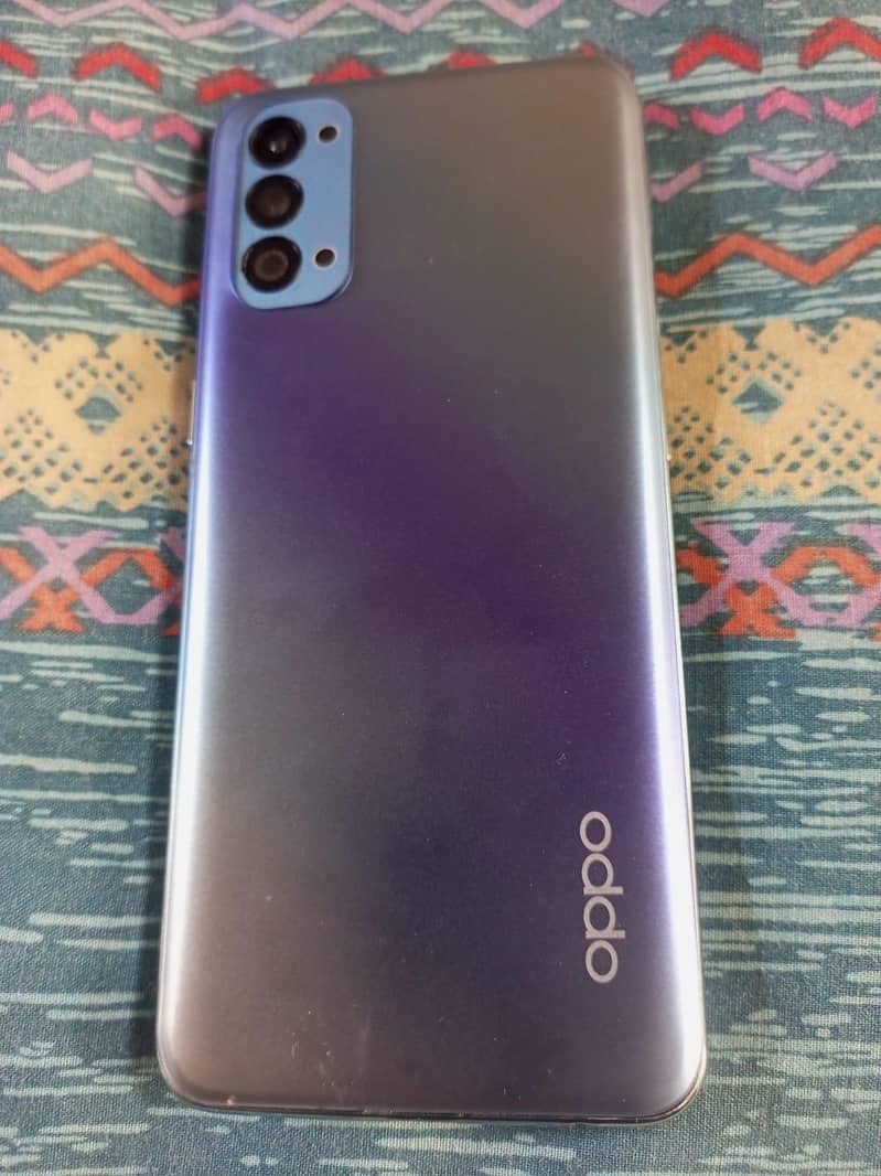 OPPO Reno4 1