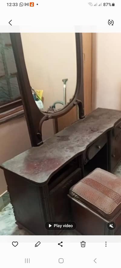 Tables for dressung