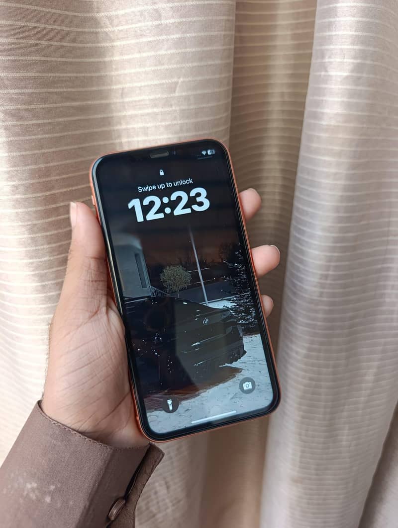 Apple iPhone XR 6