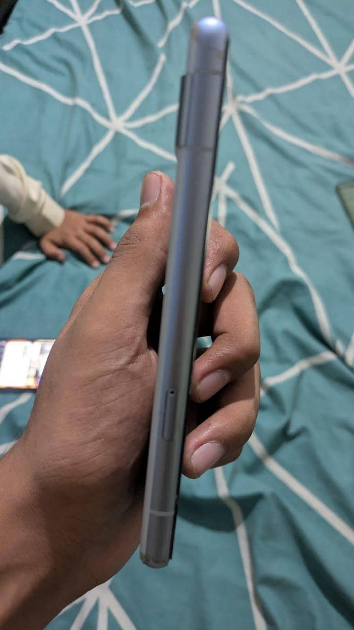 Google Pixel 7a 3