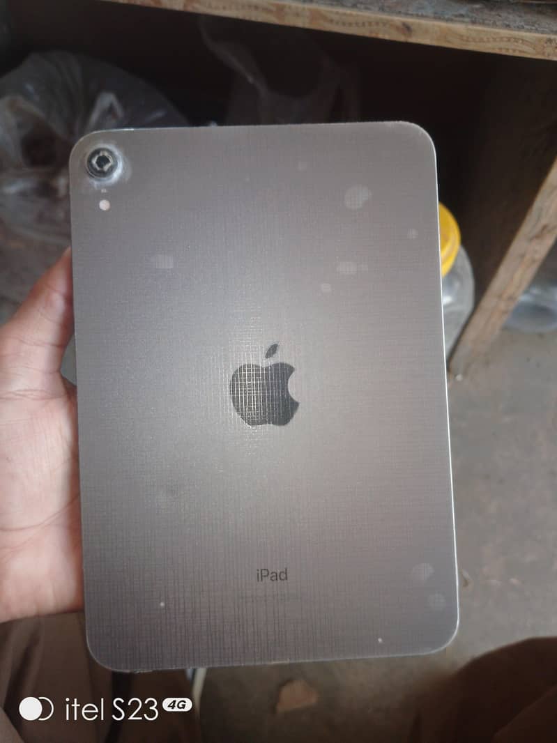 iPad iPad 0
