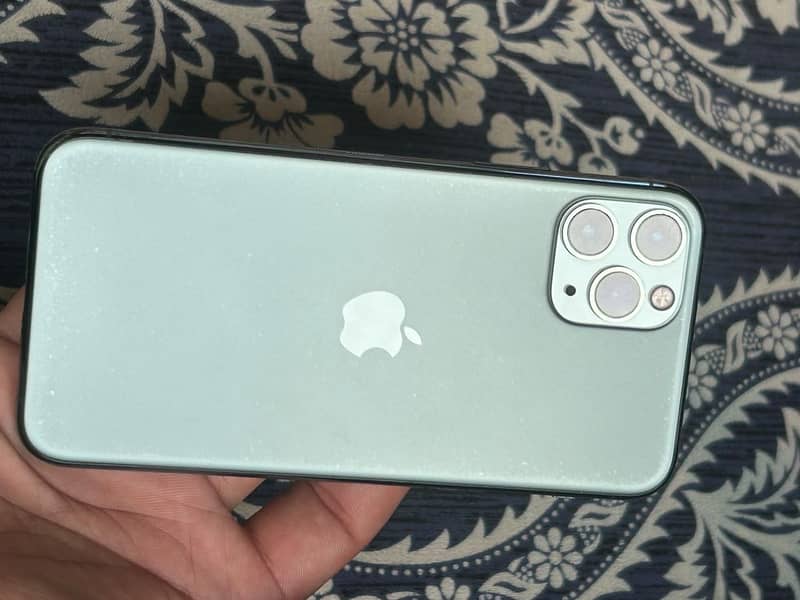 Apple iPhone 11 Pro 0