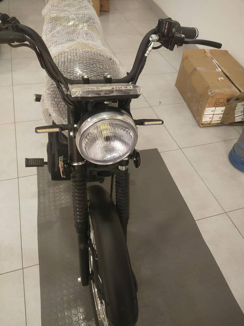 Velocity 180 4