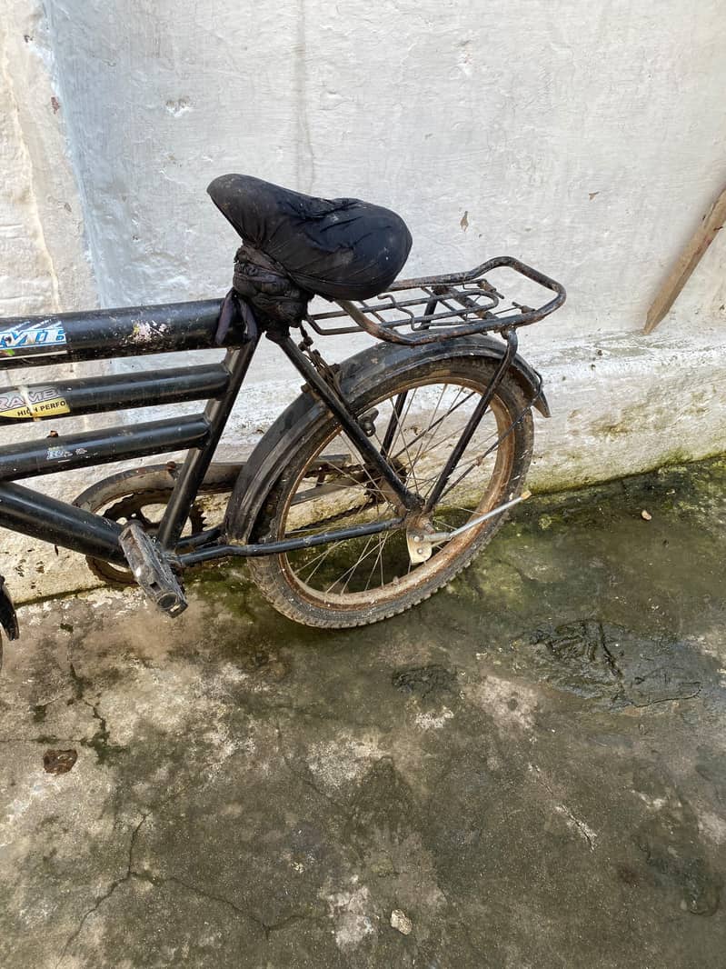 bicycle condition 6/10 2