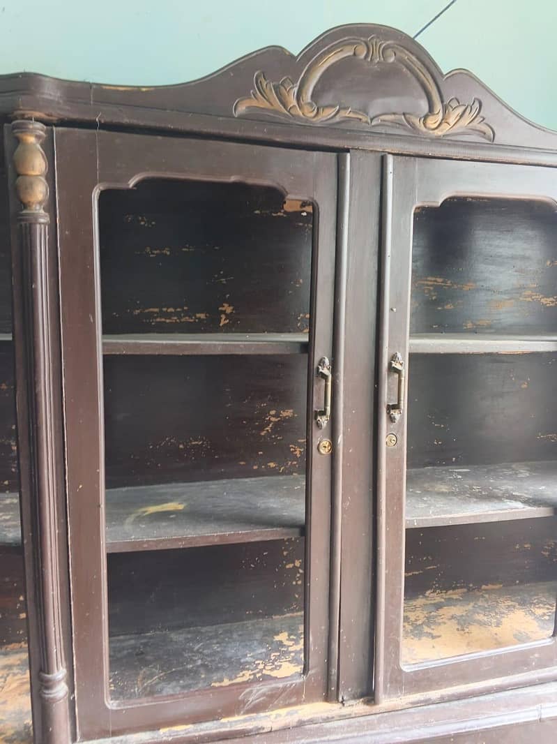 used showcase 1