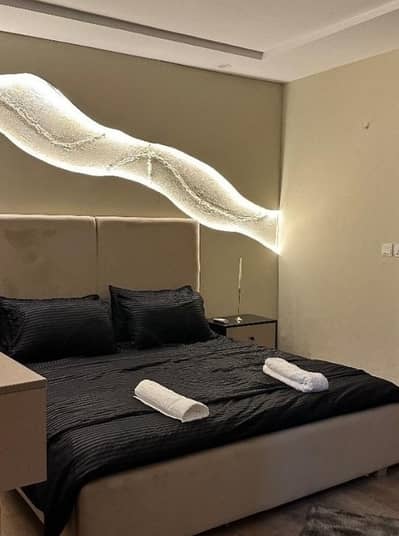 Gulberg Greens Islamabad, Daily Or Weekly Basis One Bedroom Luxury Apartment Available For Rent Gulberg greens Islamabad & Bahria Town Islamabad\Rawalpindi Bahria Phase 1 , Phase 4 Paradise Commercial Or Bharia Phase 7 Luxury Apt Available