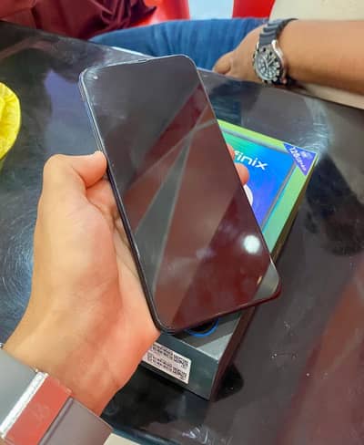 Infinix Hot 9 4(128) for sale urgent.