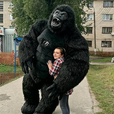 gorilla costume available on the spot