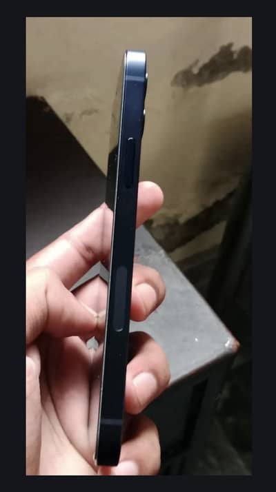 Apple iPhone 12 64 Gb Non PTA urgent sale
