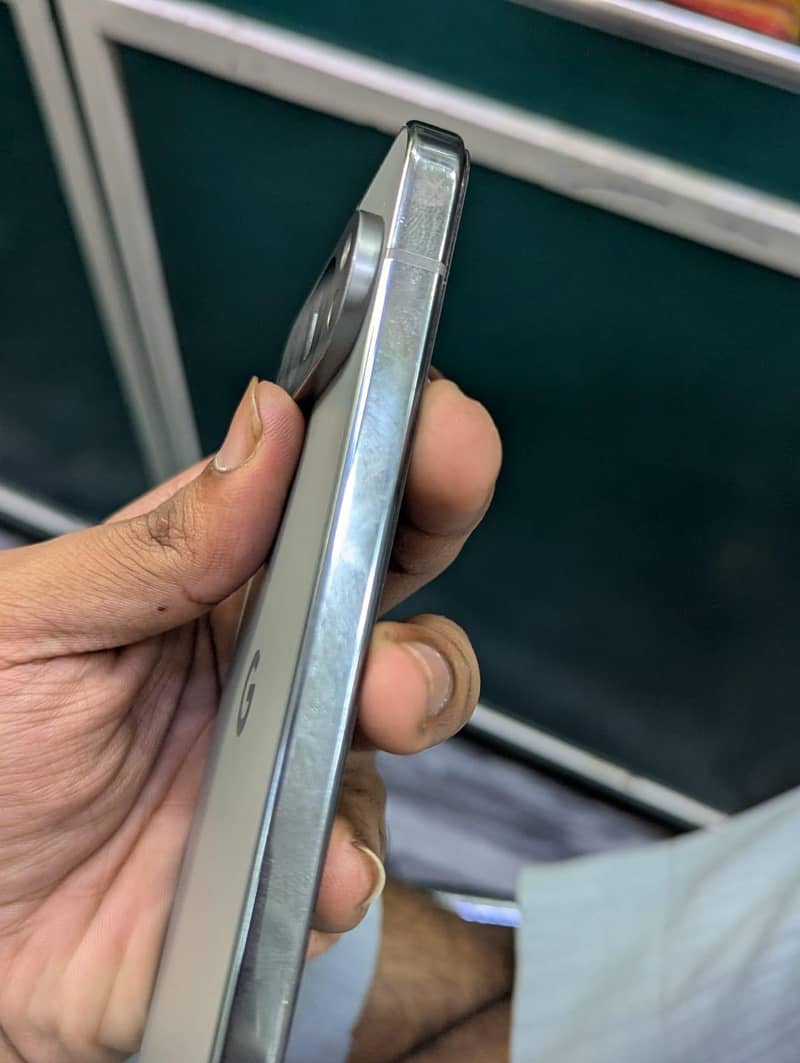 Google Pixel 9 Pro XL 12