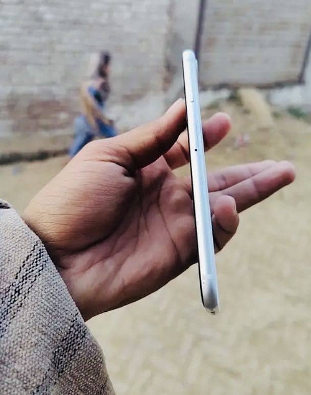 Apple iPhone SE 2