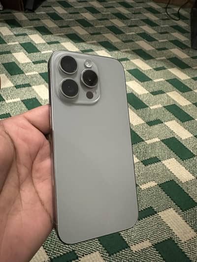 Apple iPhone 15 Pro
