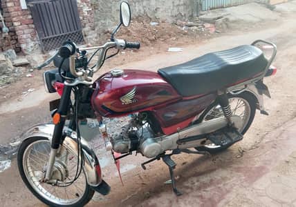honda cd70 2006 model. down model classic look