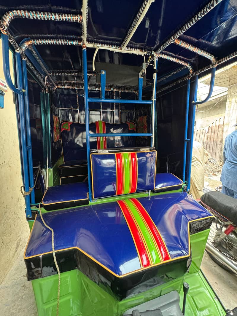 auto rickshaw 3