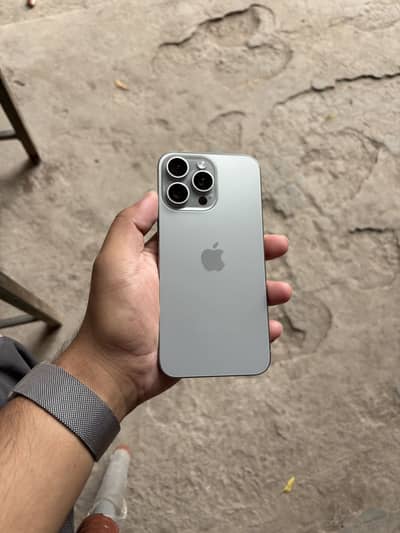 Apple iPhone 15 Pro Max