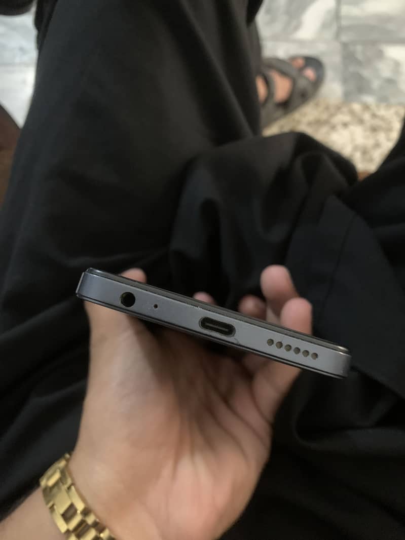 Tecno Spark 20C 2
