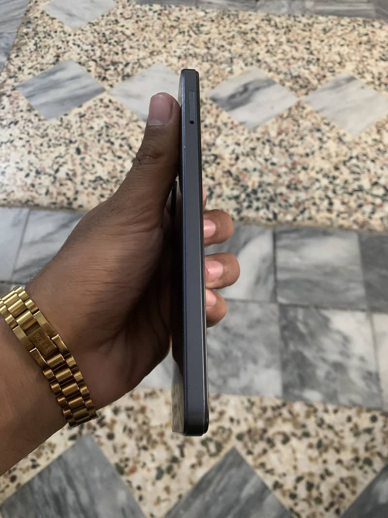 Tecno Spark 20C 3