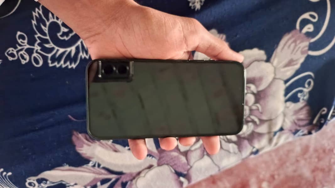 Apple iPhone 14 2