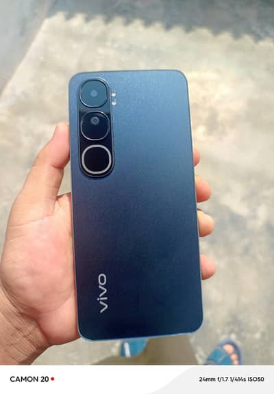 Vivo V40 Lite