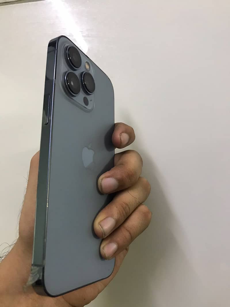 Apple iPhone 13 Pro 7