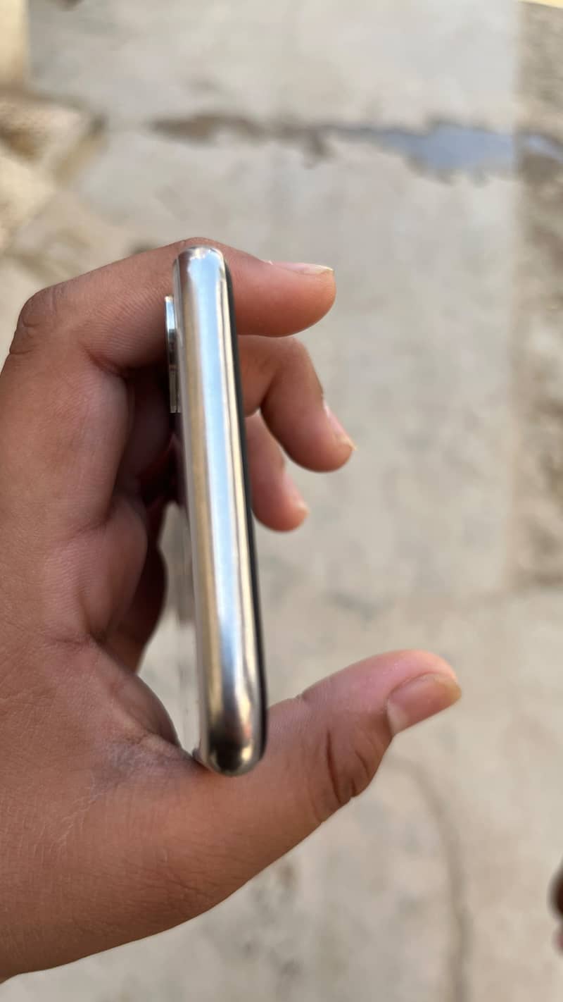 Apple iPhone X 8