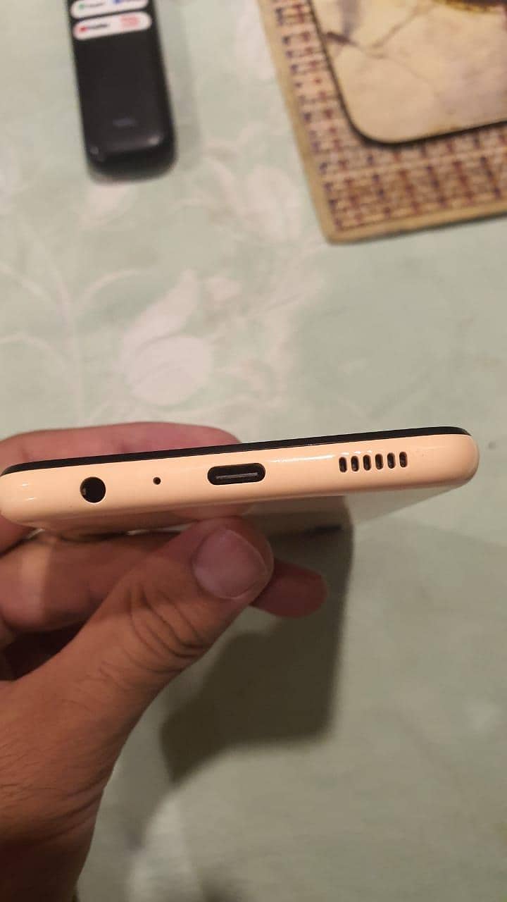 Samsung Mobile A13 3