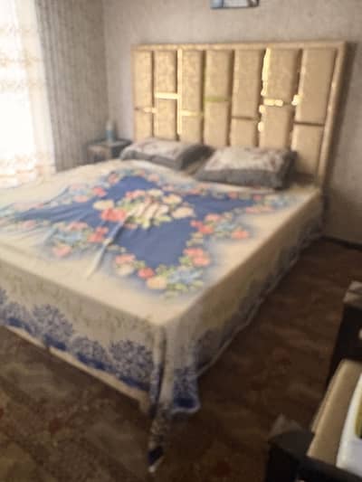 Selling Bed
