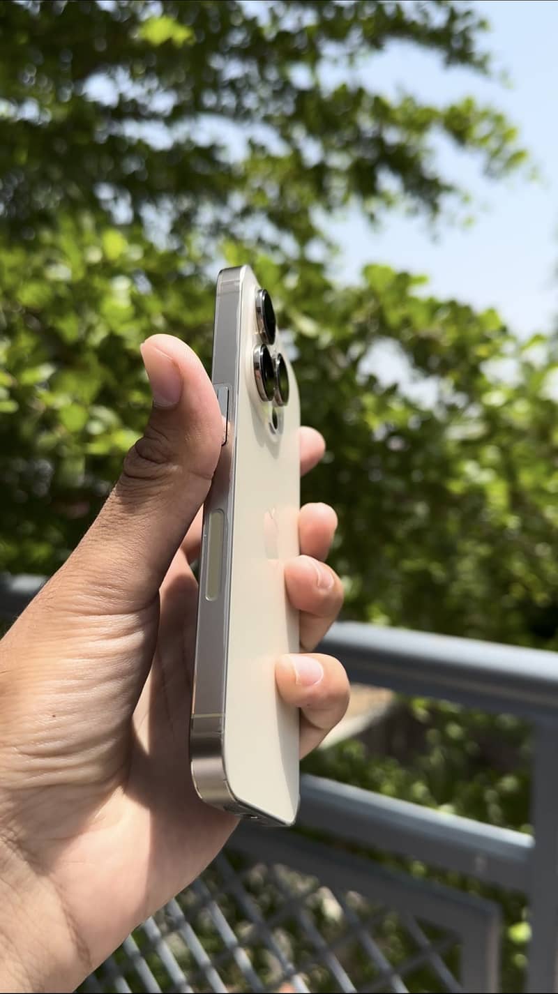 Apple iPhone 14 Pro 4