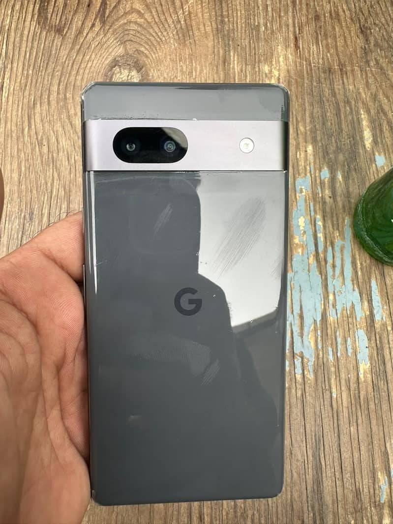 Google Pixel 7a 1