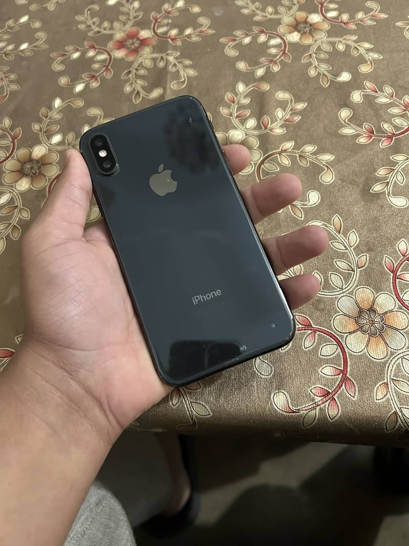 Apple iPhone XS 0