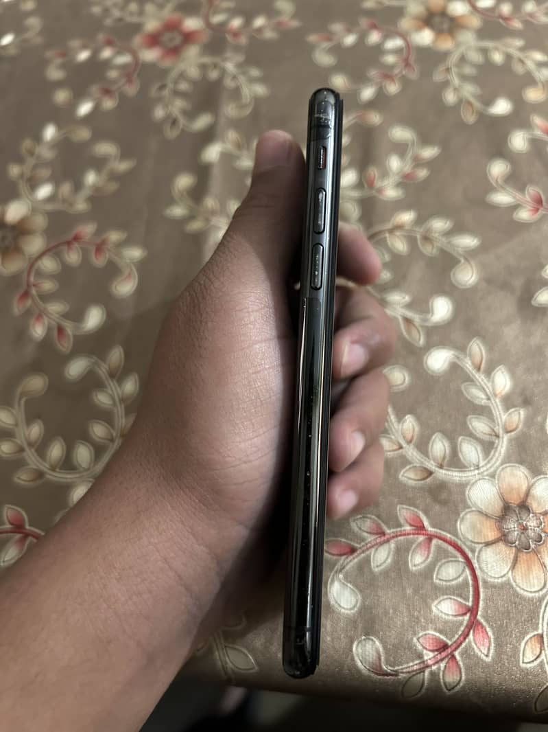 Apple iPhone XS 2