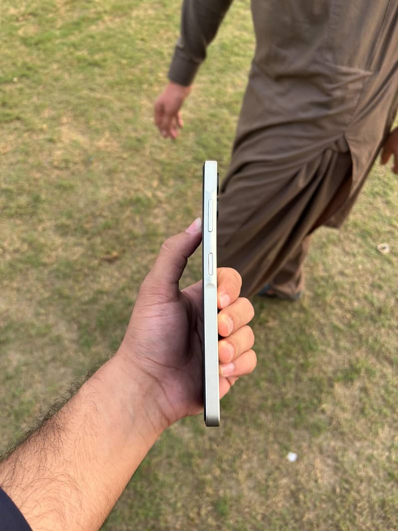 Samsung Mobile A06 3