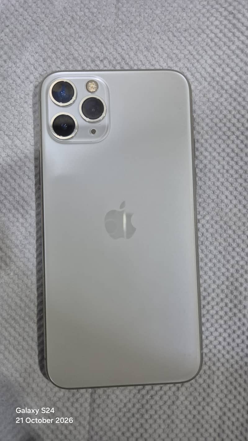Apple iPhone 11 Pro 1