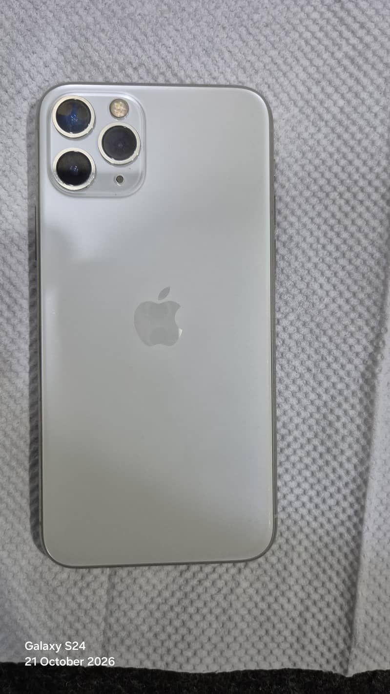 Apple iPhone 11 Pro 3