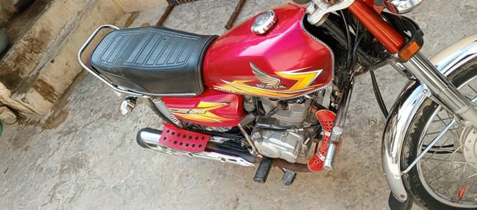 Honda 125 CG  2021 model Golden number Laga howa hai