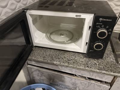 Selling Microvave Oven
