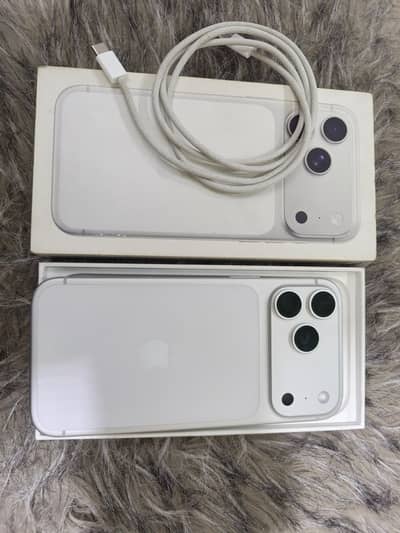 Apple iPhone 17 Pro Max country lock